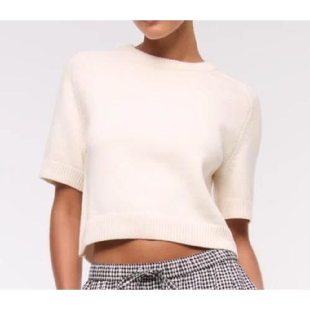 Abercrombie & Fitch Women's Size M Madeline Crew Sweater Tee Cream Y2K Coquette